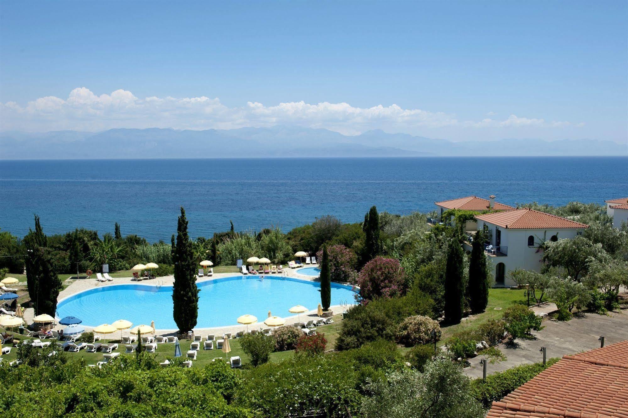 Sunrise Village Beach Hotel Kalamaki  Dış mekan fotoğraf